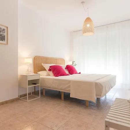 Paradise Flat In Centre W/ Large Pool Apartment
