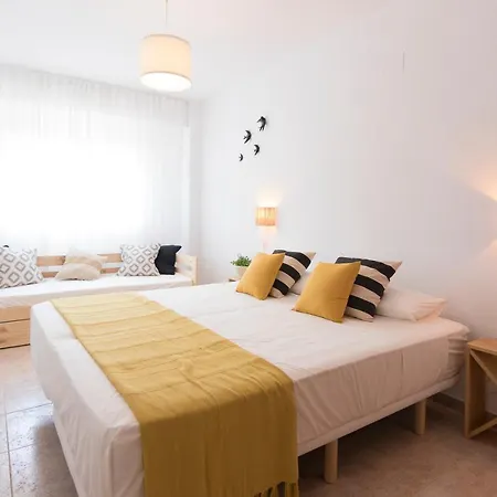Apartment Paradise Flat In Centre W/ Large Pool Dénia