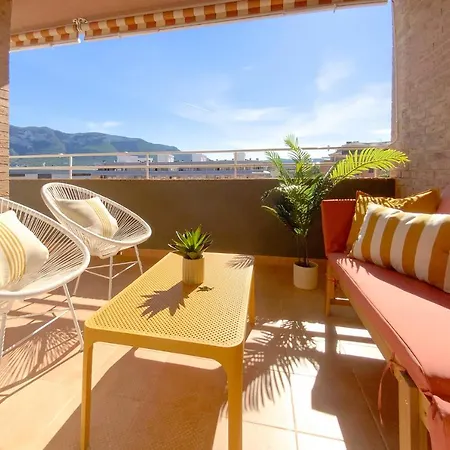 Paradise Flat In Centre W/ Large Pool Apartment